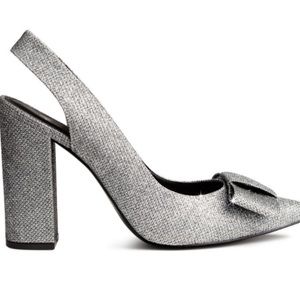 Sparkling slingback pump